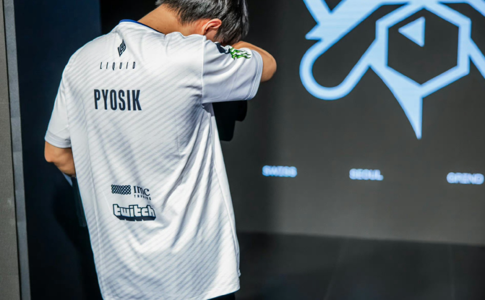 九游会平台关于穆古鲁扎连续十五场比赛得分超过爆冷,TL不断突破!上演精彩一战的信息