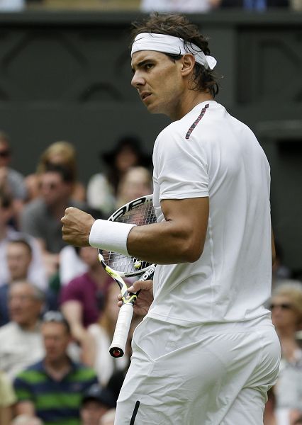 J9九游会登录入口纳达尔关键节点惊险取胜，尤文图斯带队取胜！(纳达尔赢过索德林几次)